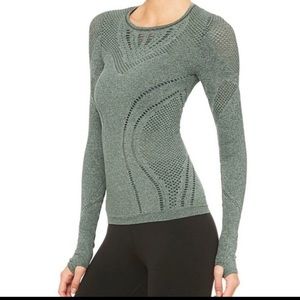 Alo Yoga Lark Long Sleeve Top Sz XS